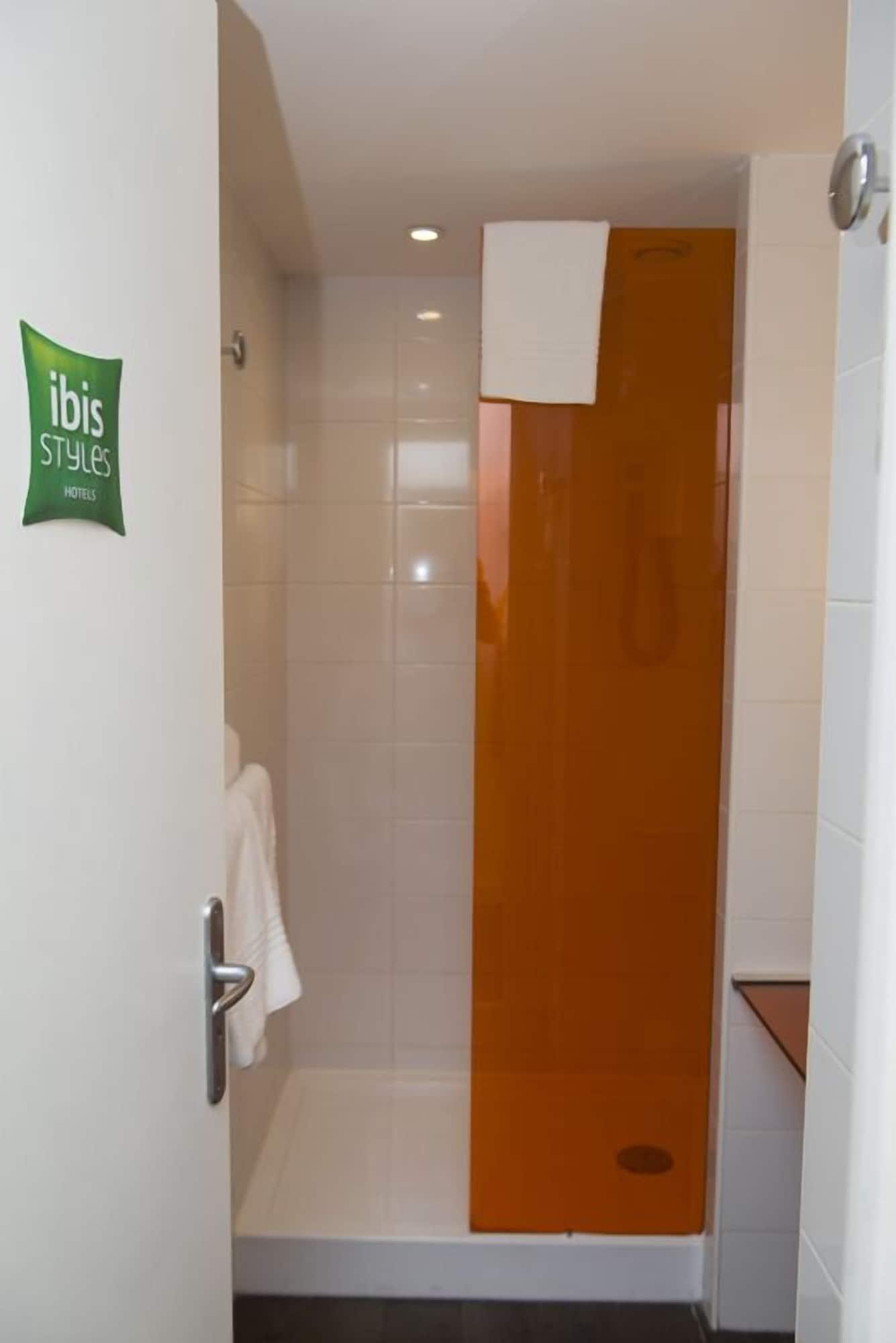 Готель Ibis Styles Annemasse Geneve Амбії Екстер'єр фото