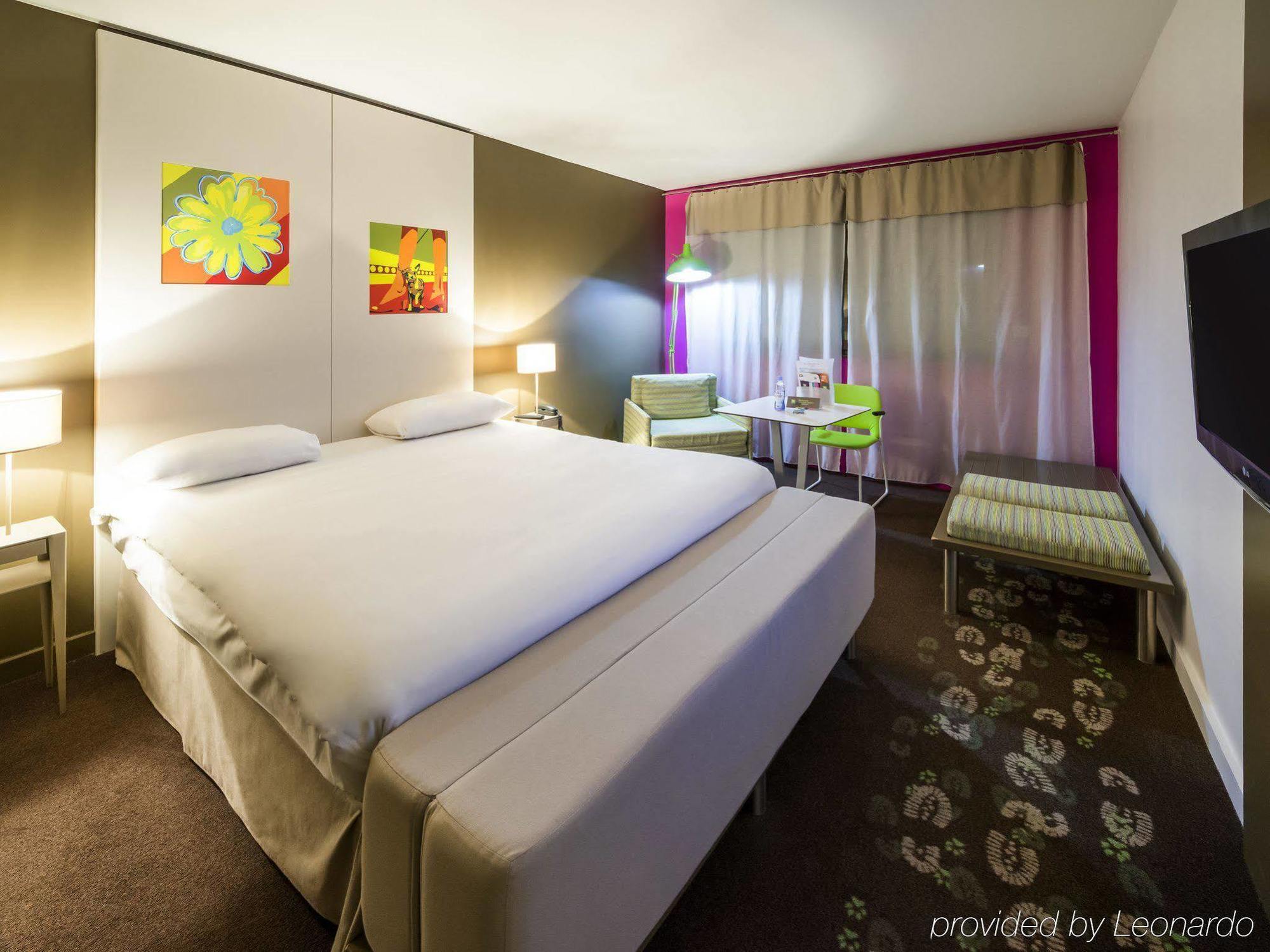 Готель Ibis Styles Annemasse Geneve Амбії Екстер'єр фото